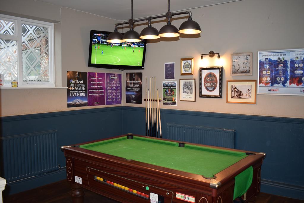 לינה וארוחת בוקר סקגנס Woolpack Pub & Kitchen מראה חיצוני תמונה